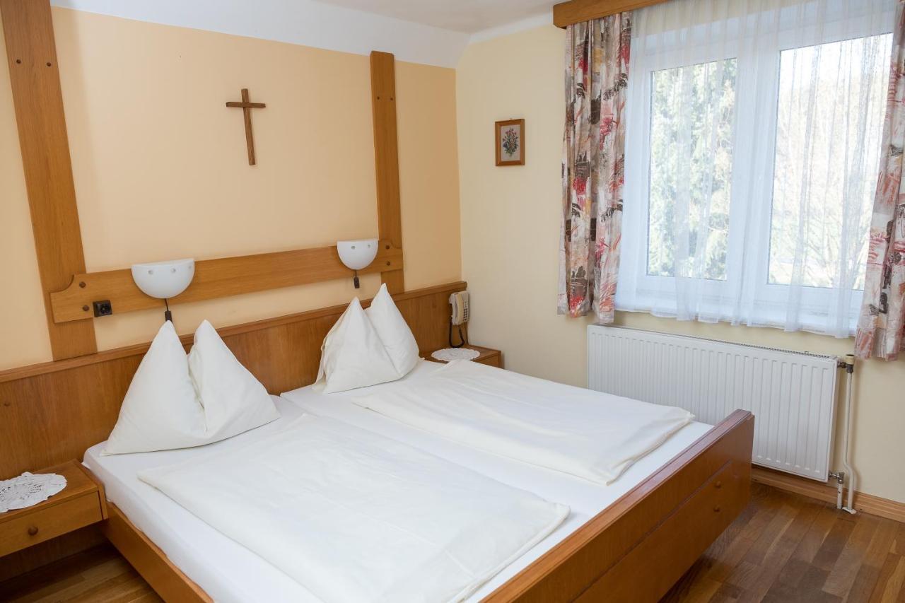Bed & Breakfast Rosslwirt-rast Strass im Attergau