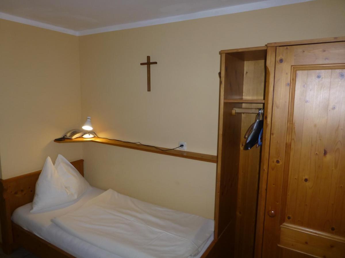 Bed & Breakfast Rosslwirt-rast Strass im Attergau